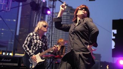diVINYLS